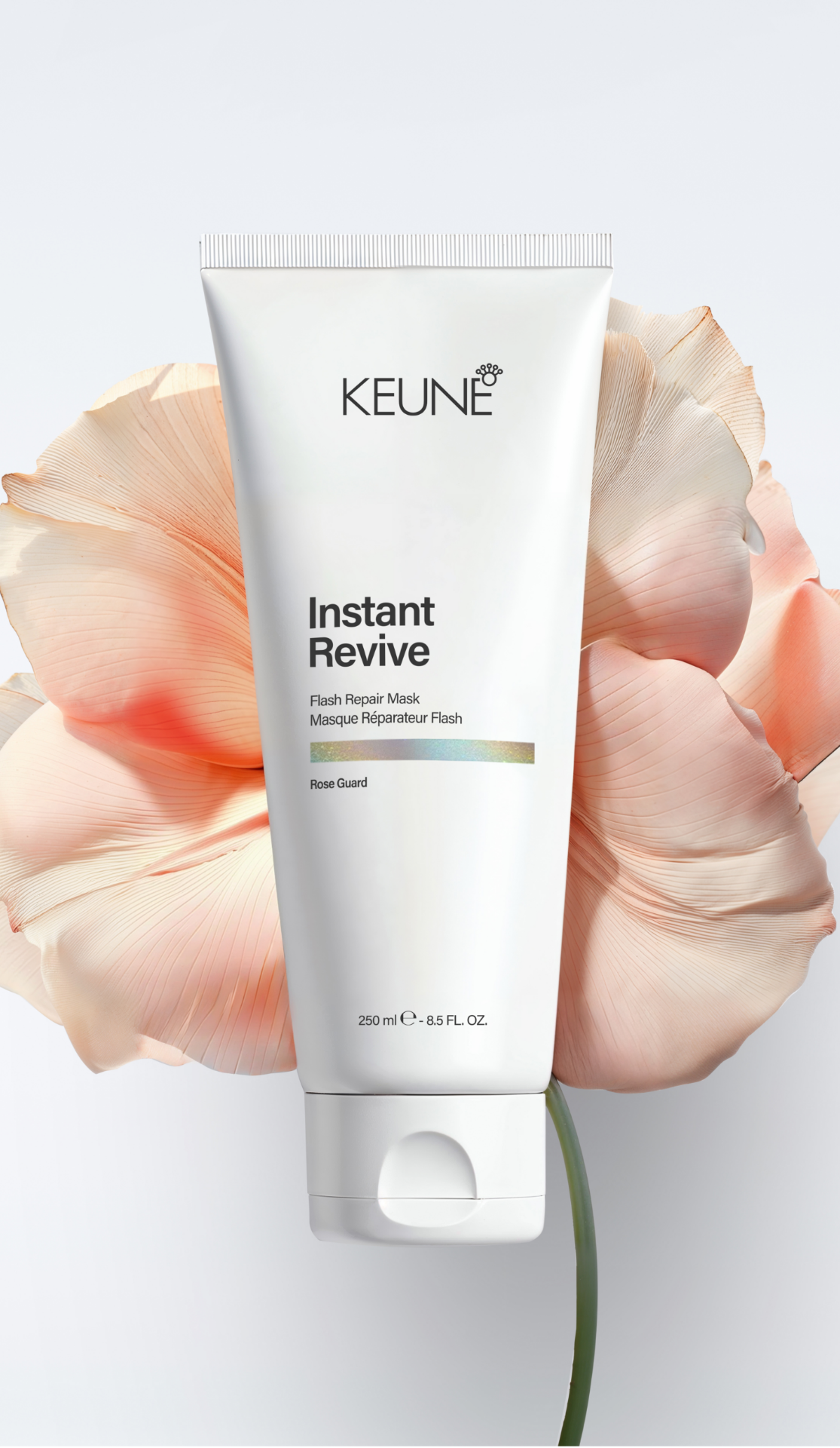 Application of Keune Instant Revive Mask for strong hair